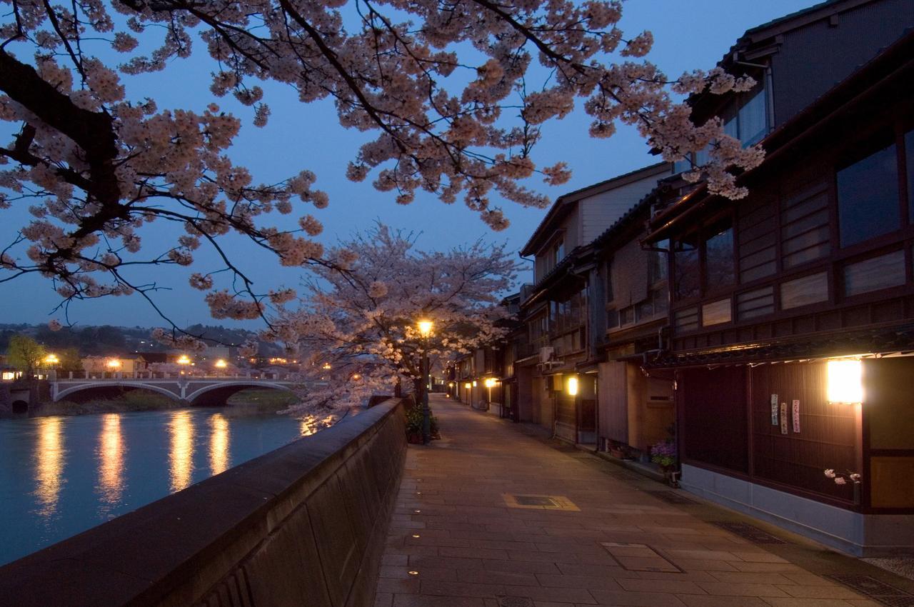 Oka Hotel Kanazawa Extérieur photo